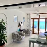 Front Apartment *