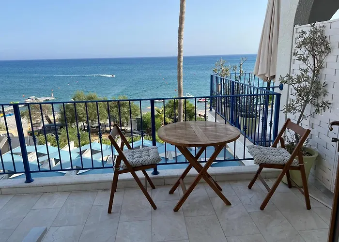 Front Apartamento Pissouri
